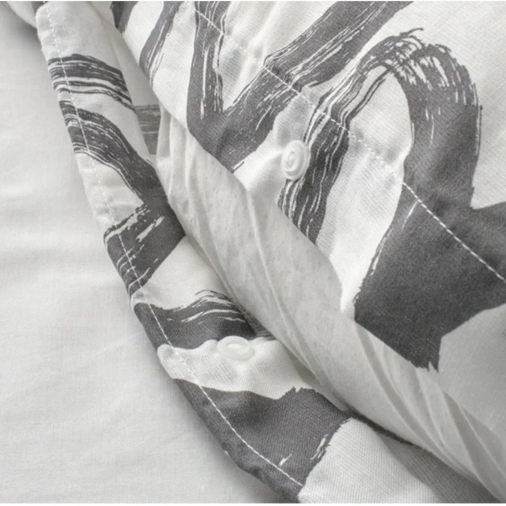 IKEA, King size, Gray heart Duvet cover with pillowcases/shams NEW IN PACKAGE